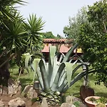 Hotel Is Concais Tratalias