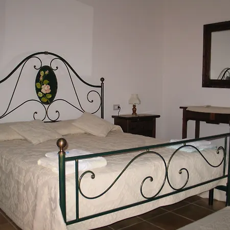 Is Concais Hotel *