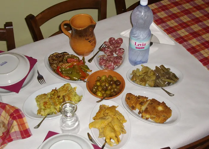 Is Concais * Tratalias